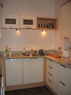 kitchen2.jpg
