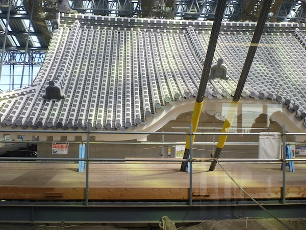 Himeji - tejado restauracion